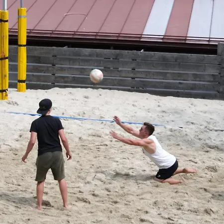 营地 Am Waldbad, *