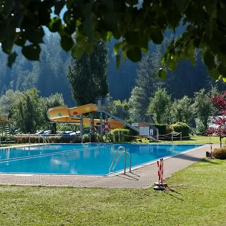 Am Waldbad, 营地 Dellach im Drautal