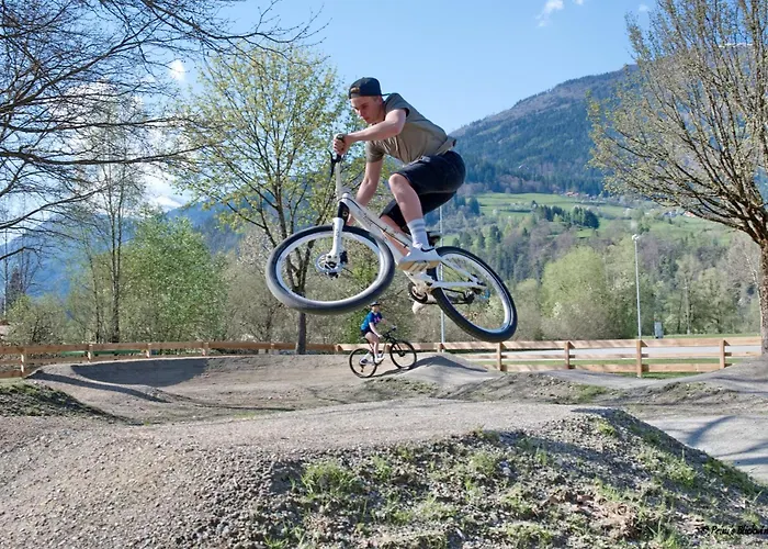 Am Waldbad, Kemping *